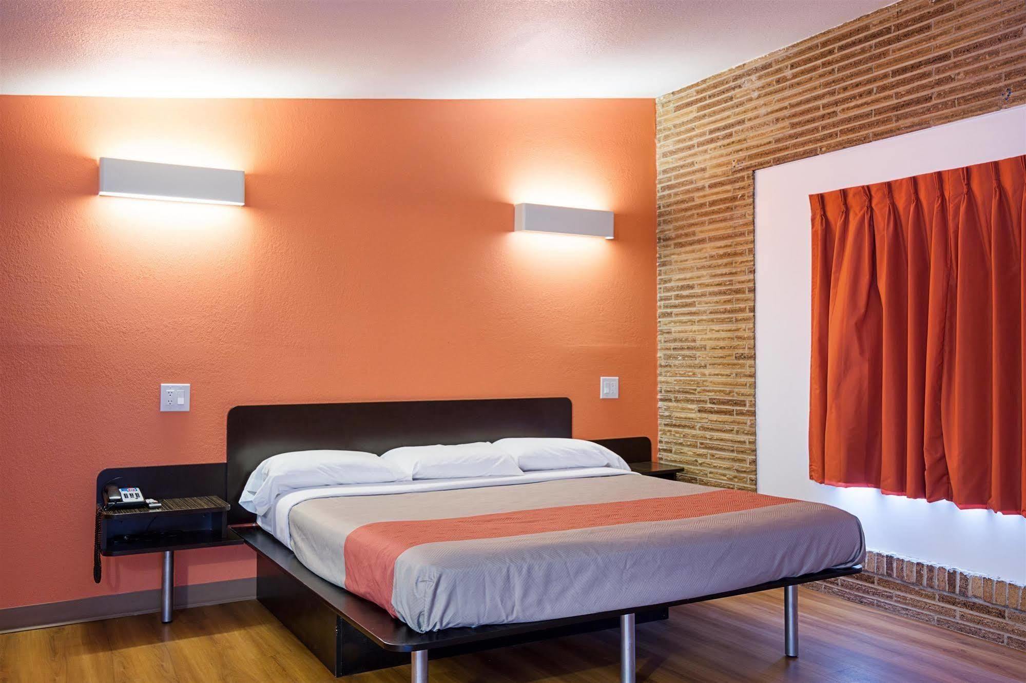 Motel 6 هوبز، نيومكسيكو المظهر الخارجي الصورة