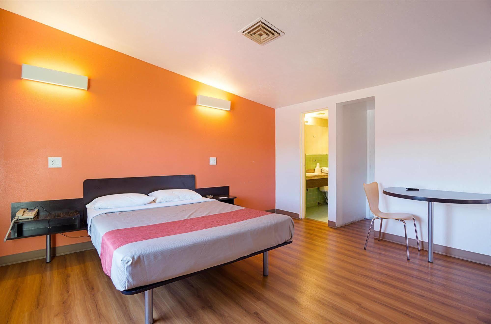Motel 6 هوبز، نيومكسيكو المظهر الخارجي الصورة